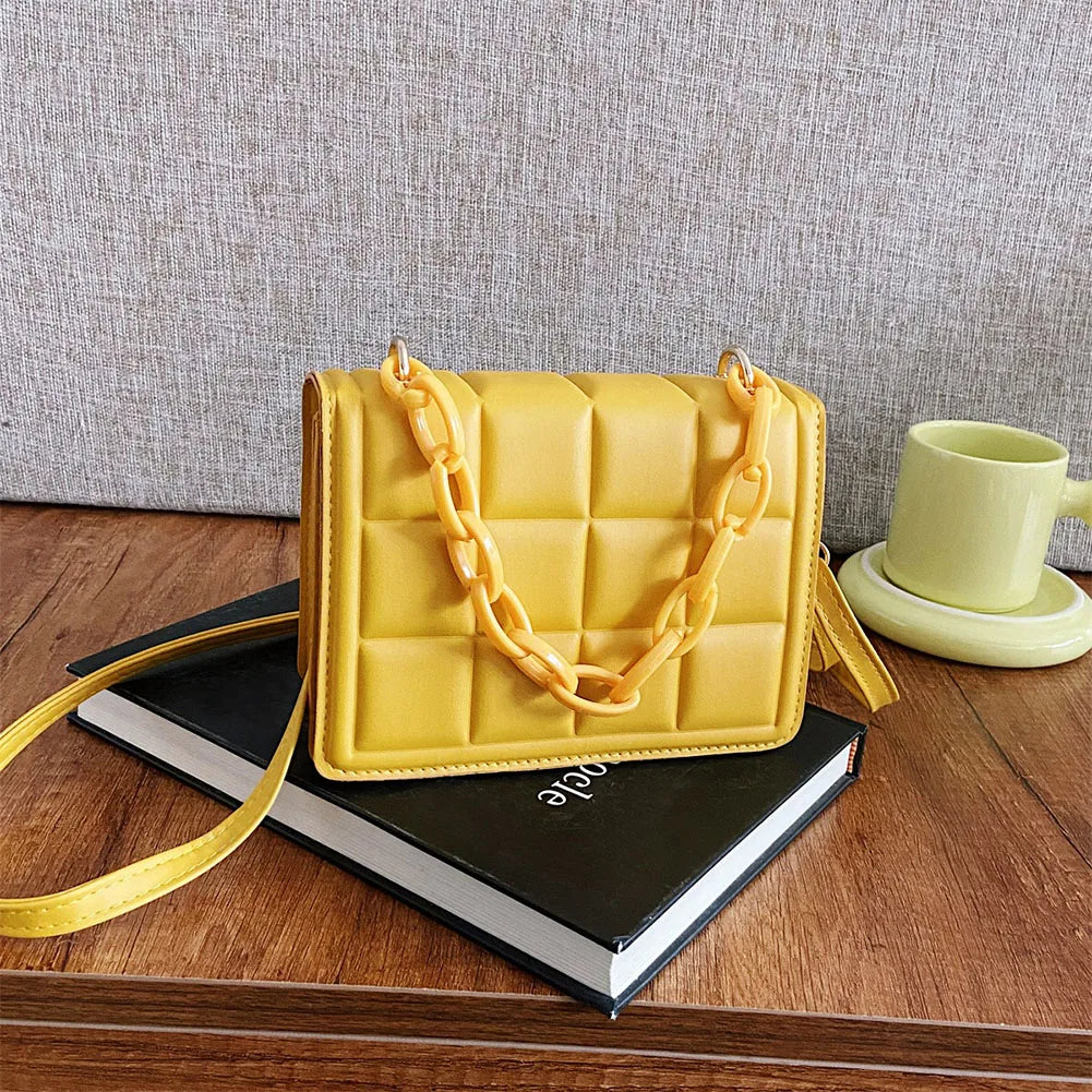 Vintage Checker Crossbody Bag with Thick Chain