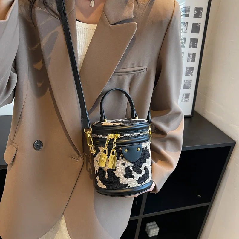 Leopard PU Leather Crossbody Mini Bag for Women Zipper Round Bucket Handbag
