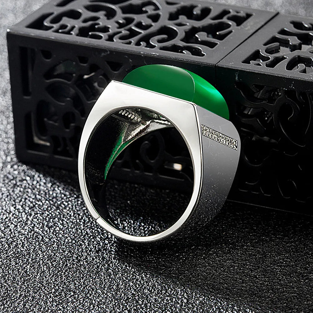 Vintage Green Jade Gemstone Silver Ring with Zircon Diamonds
