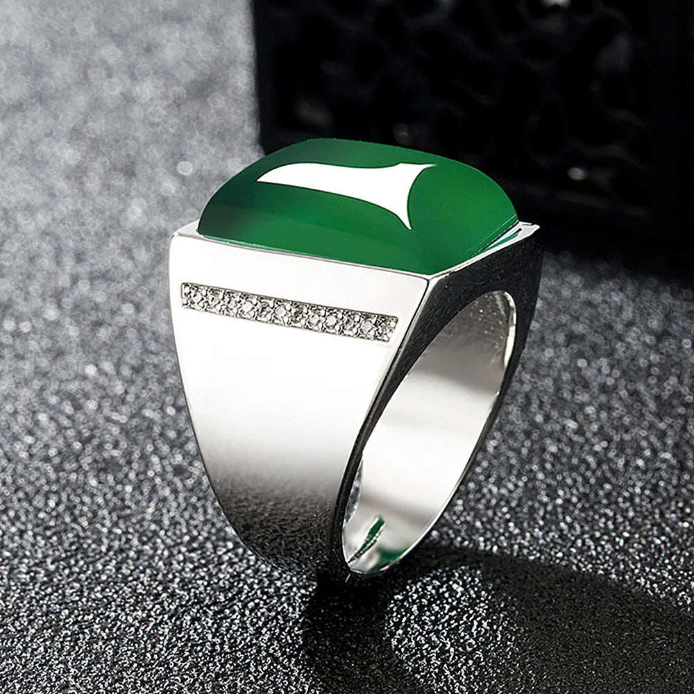 Vintage Green Jade Gemstone Silver Ring with Zircon Diamonds