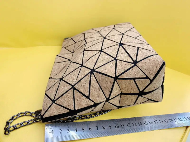 W639 Chain Diamond Geometric Shoulder Bag Deformation Bucket Bag