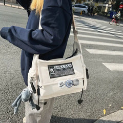 Waterproof Nylon Crossbody Bag Large Capacity Handbag Shoulder Messeng
