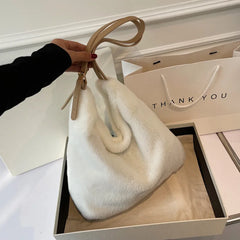 Winter Faux Fur Women's Shoulder Bag Soft Plush Handbags Large Capacity Tote
