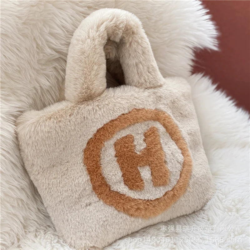 Plush Winter Shoulder Bag Chain Handbag Messenger Soft Warm Bag