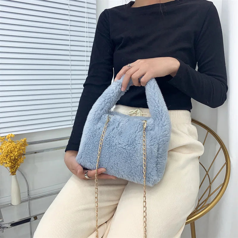 Winter Plush Hand Women's Handbag Faux Fur Crossbody Bag