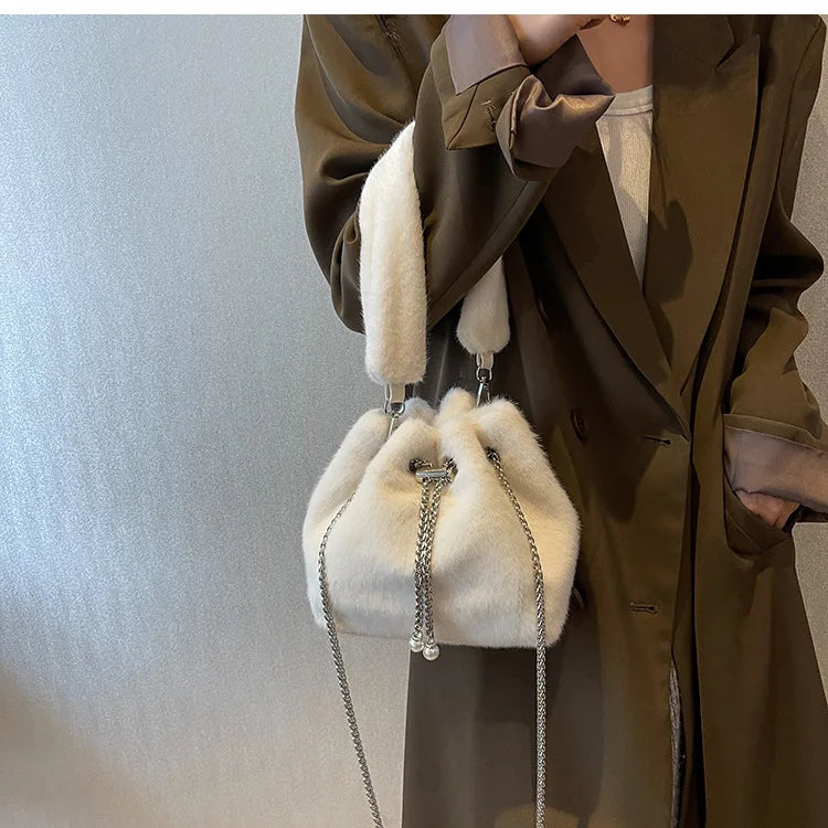 Winter Fluffy Faux Fur Handbag Pearl Crossbody Bag