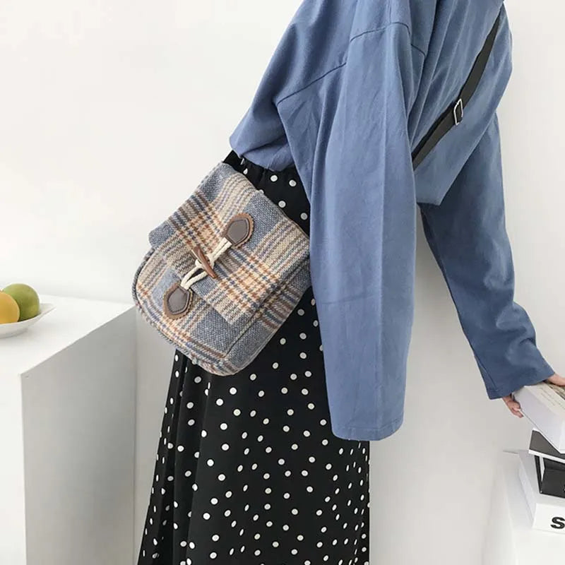 Winter Woolen Shoulder Bags Women Plaid Vintage Horn Button Envelope Bag