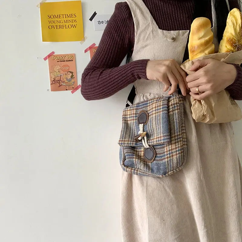 Winter Woolen Shoulder Bags Women Plaid Vintage Horn Button Envelope Bag