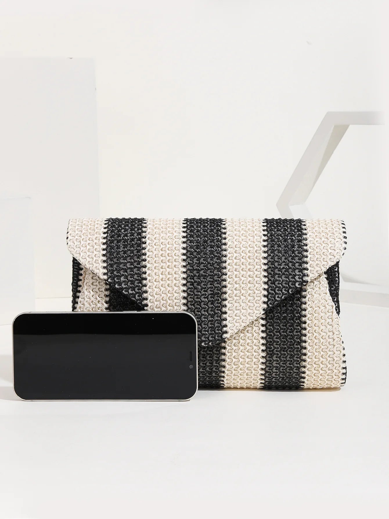 Woven Straw Clutch for Phone Wallet Purse Handbags Striped Shoulder Bag