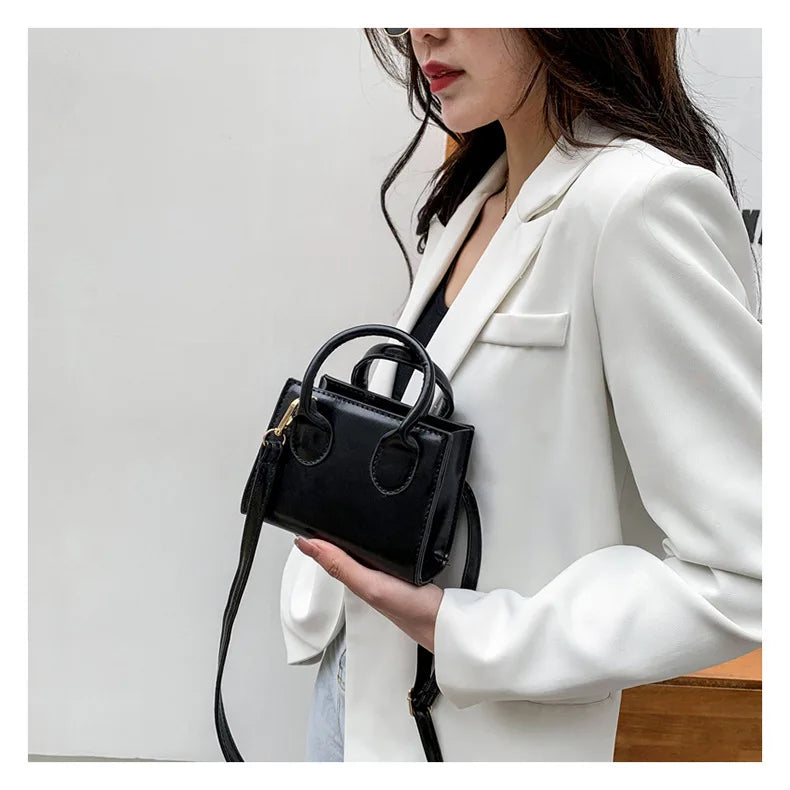 Retro Mini Handbag Literary Crowds Shoulder Messenger Female Bag Handbags