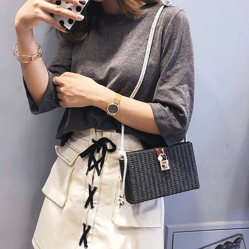 Women Straw Crossbody Bag Small Shoulder Mini Pur