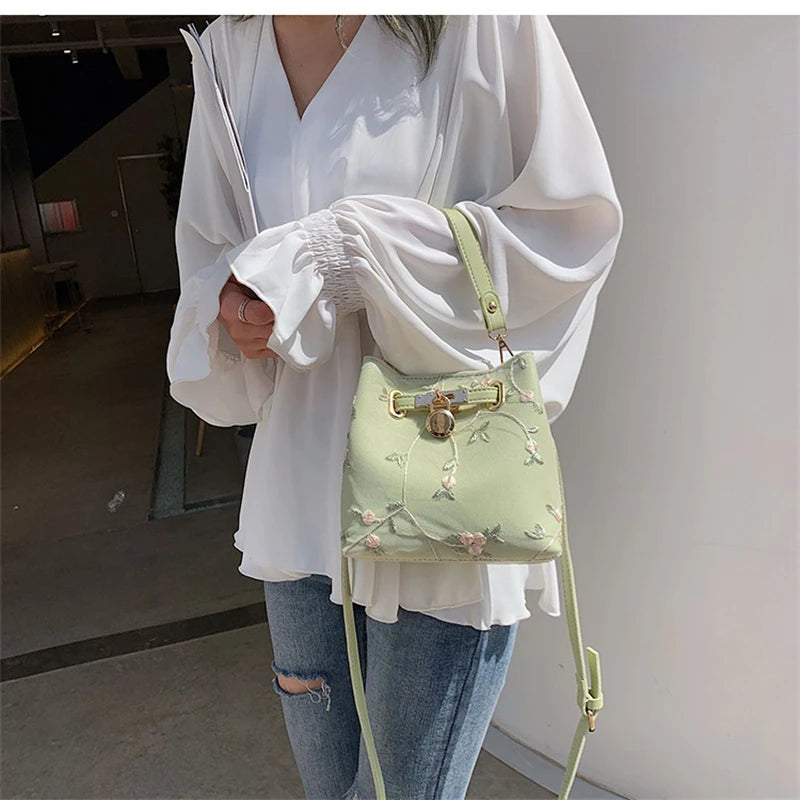 Women Bag Flowers Embroidery Bucket Lace Crossbody Bags For Women Handbags