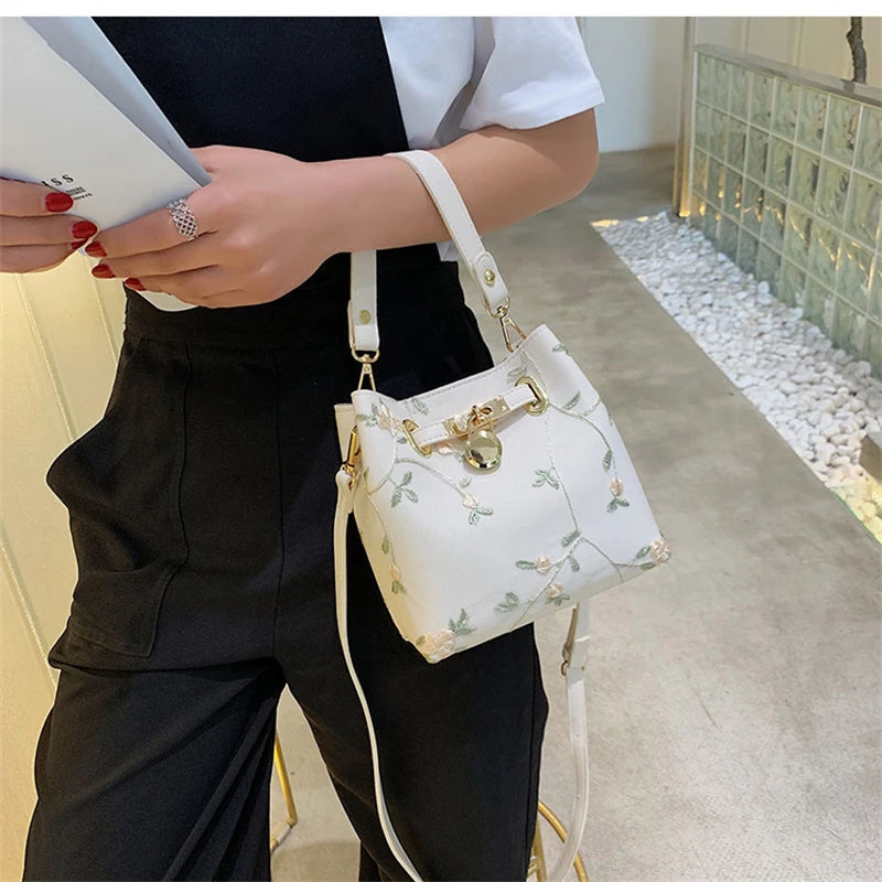 Flowers Embroidery Bucket Lace Crossbody Bag