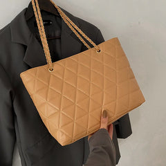 Women's Retro Messenger Bag Chain Tote Shoulder Bag