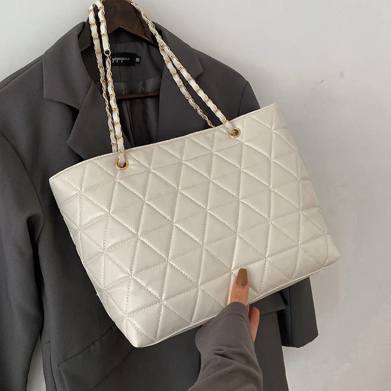 Women's Retro Messenger Bag Chain Tote Shoulder Bag