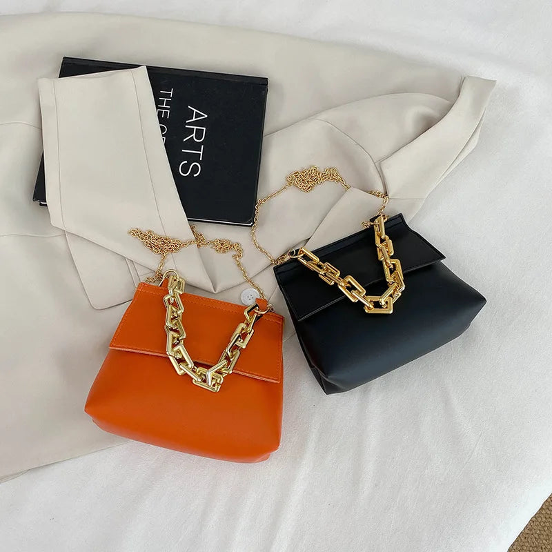 Small Western Style Bag Chain Shoulder Messenger Crossbody Handbags Purse