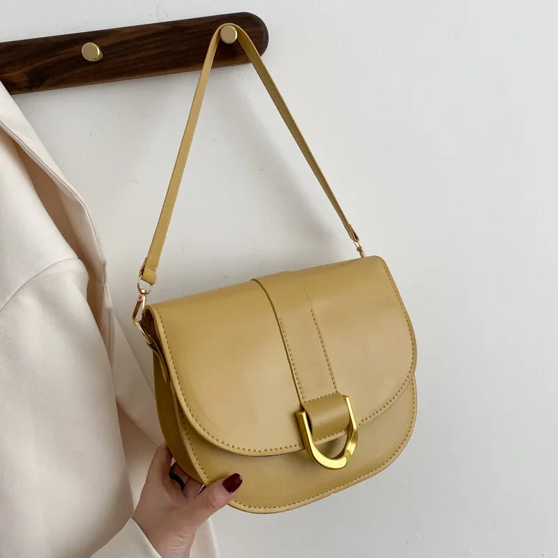 Semicircle Pattern Saddle Shoulder Bag Leather Hasp Messenger Clutch