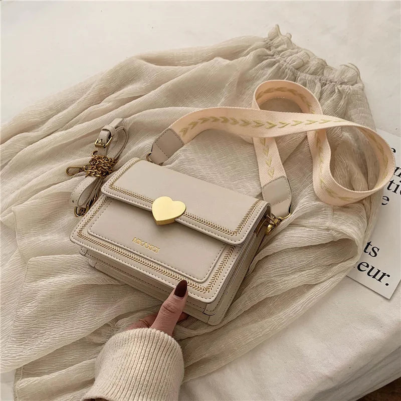 Women Bag Shoulder Messenger Bag Wild Women Bag Chain Bag Bag Lady Bag