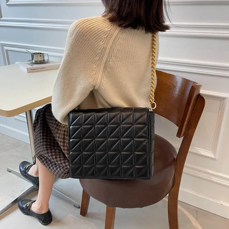 Vintage Leather Quilted Shoulder Bag Metal Chain Crossbody