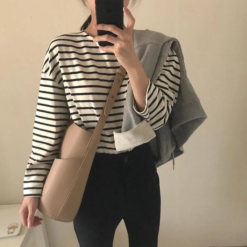 Women Bucket Bag Shoulder Crossbody Large Capacity PU Leather Handbag