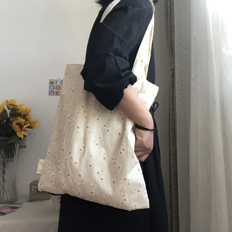 Women Canvas Shoulder Bags Embossed Daisy Floral Handbag Tote
