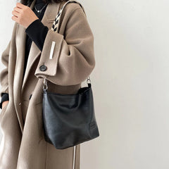 Women PU Leather Crossbody Bucket Bag Large Capacity Shoulder Satchel