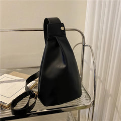 Women Chest Bag PU Leather Crossbody Shoulder Bags Style Small Female Chest Pack
