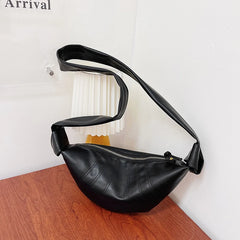 Women Crossbody Bag Dumplings Chest Shoulder Bag Zip Pouch Small Satchel
