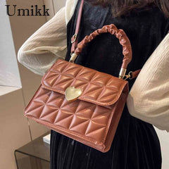 Women Crossbody Bags Pleated Heart Hasp Ladies Hand Bags Casual PU Leather Soft