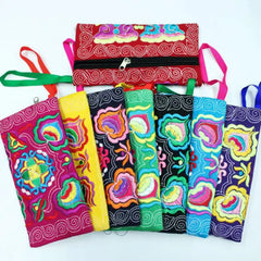 Women Embroidered Wristlet Clutch Bag Zipper Purse Wallet