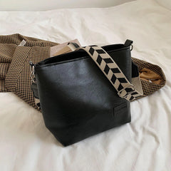 Women PU Leather Shoulder Bucket Bag Plaid Pattern Strap Shoulder Totes