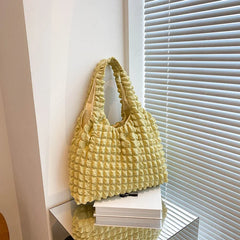 Women Quilted Shoulder Bag Large Capacity Handbag Purse for Travel Shopper Tote