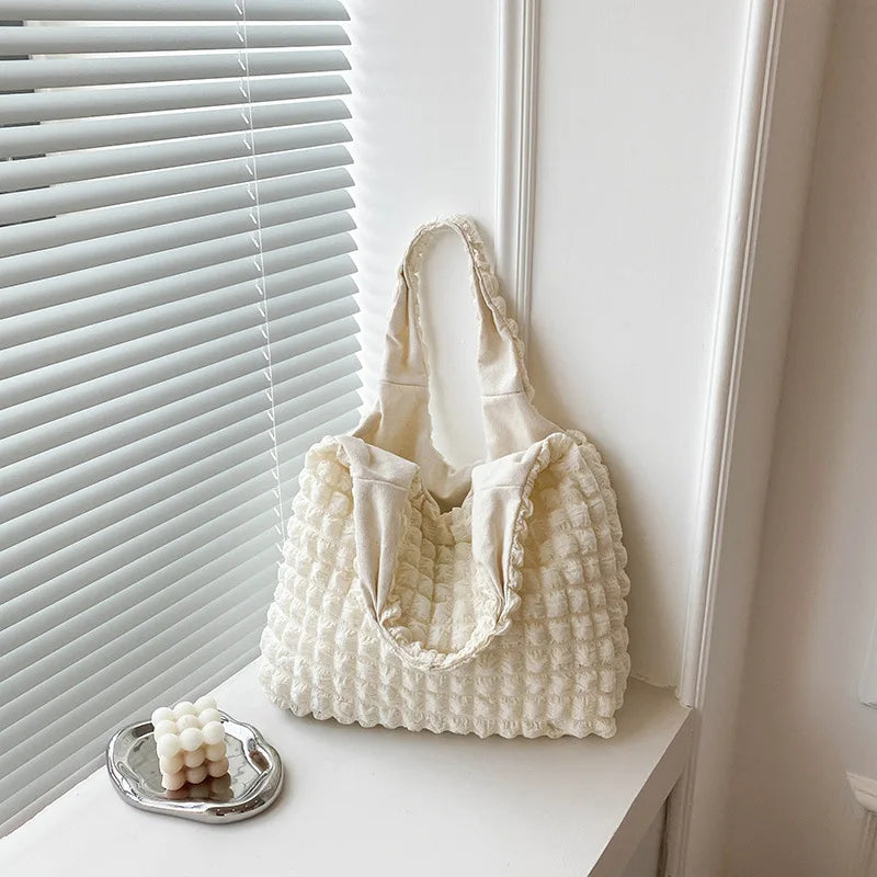 Women Quilted Shoulder Bag Large Capacity Handbag Purse for Travel Shopper Tote