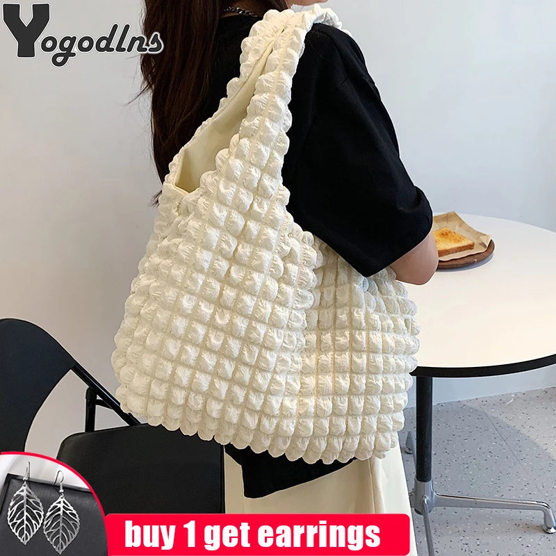 Women Quilted Shoulder Bag Large Capacity Handbag Purse for Travel Shopper Tote