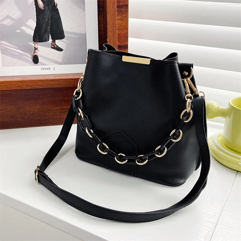 Women Shoulder Bag With Chain Handle Crossbody Bucket Handbag