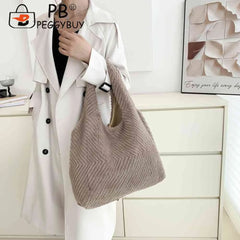 Soft Plush Niche Shopper Bag Fluffy Furs Rhombus Pattern Portable Solid