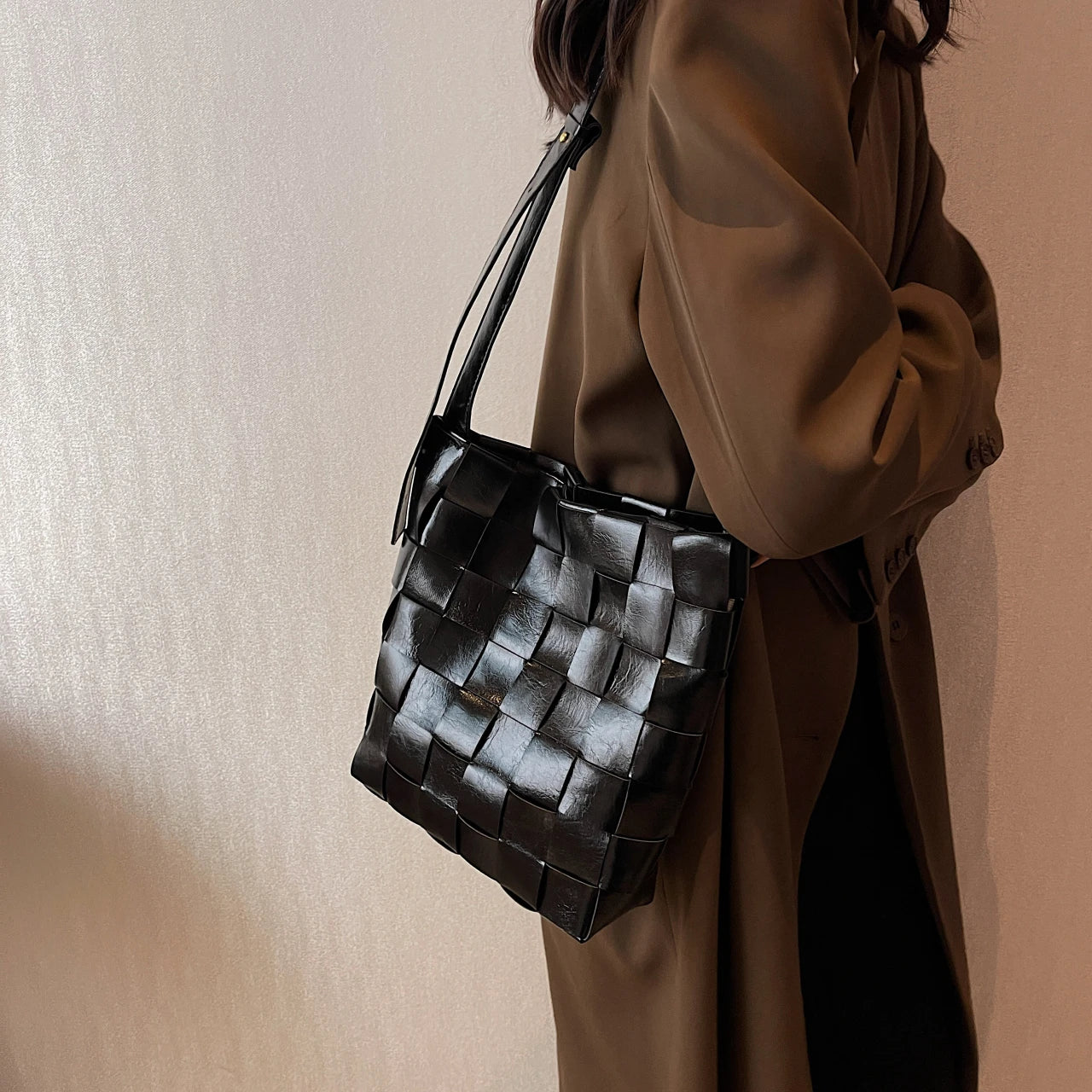 Women Weave Leather Shoulder Bag Lady Handbag Tote