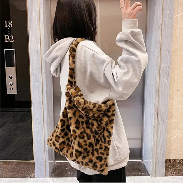 Women Fluffy Fur Bear Shoulder Tote Bag Soft Shopping Bag Large Capacity