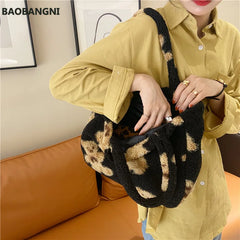 Women Lamb Fabric Shoulder Tote Bag Plush Fur Bear Handbag
