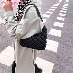 Women Lattice Pattern Quilted Underarm Bag Mini Top-handle Bag