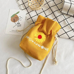 Women Canvas Messenger Bag Daisy Shoulder Bag Student Fairy Crossbody Bag