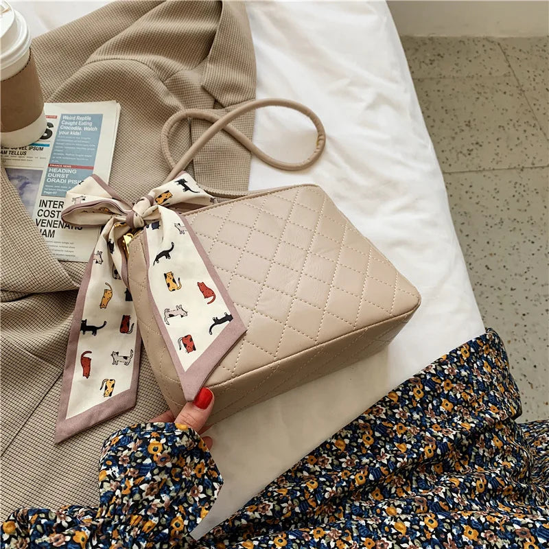 Women Messenger Bags Leather Tassel Handbags Vintage