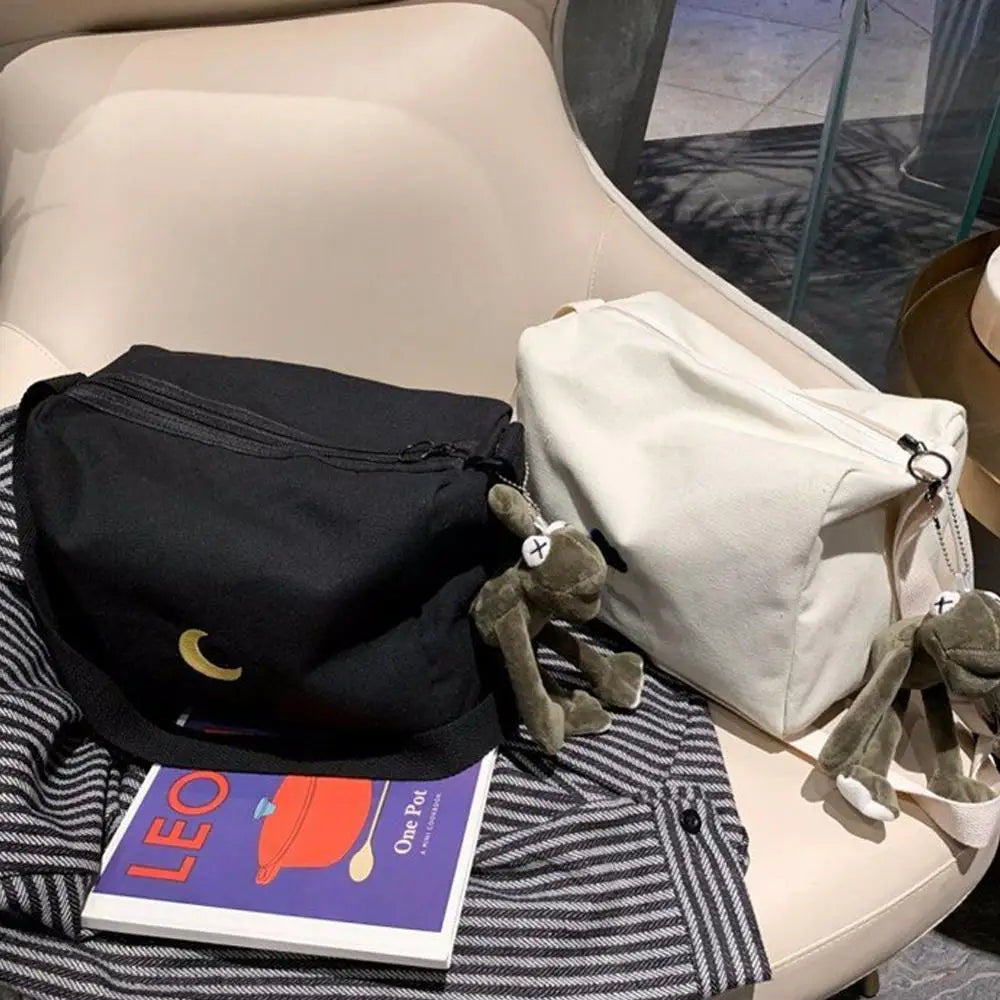 Women Moon Messenger Crossbody Bag Casual Flap Shoulder Bag