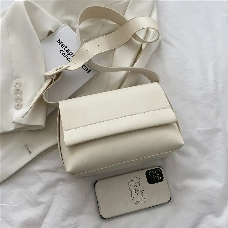 PU Shoulder Bags Hasp Wide Strap Cross Body Student All-match Texture Large Capa