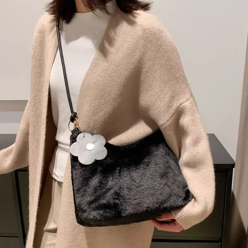 Women Plush Bags Party Soft Plush Handbags Winter Clutches Bag