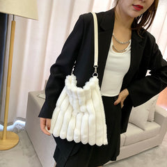 Women Plush Shopping Bags Heart Print Shoulder Bag