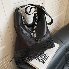 Punk Style Shoulder Bag Large Capacity Bucket Handbag Tote Crossbody Travel Purs