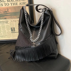 Punk Style Shoulder Bag Large Capacity Bucket Handbag Tote Crossbody Travel Purs