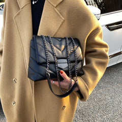 Women Retro Shoulder Bag Handbags Female's Shoulder Bag Chain Leather Totes