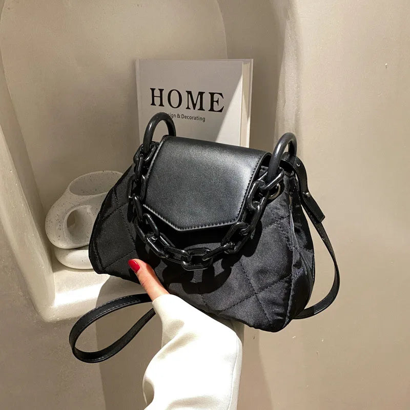 Women Retro Shoulder Chain Bag Nylon Rhombus Crossbody Bag